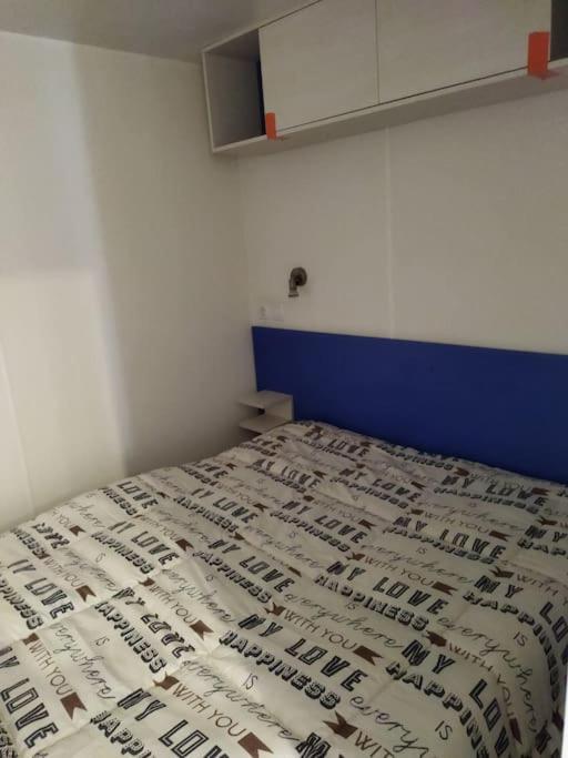 Mobile Home Saint-Christol-les-Ales Экстерьер фото